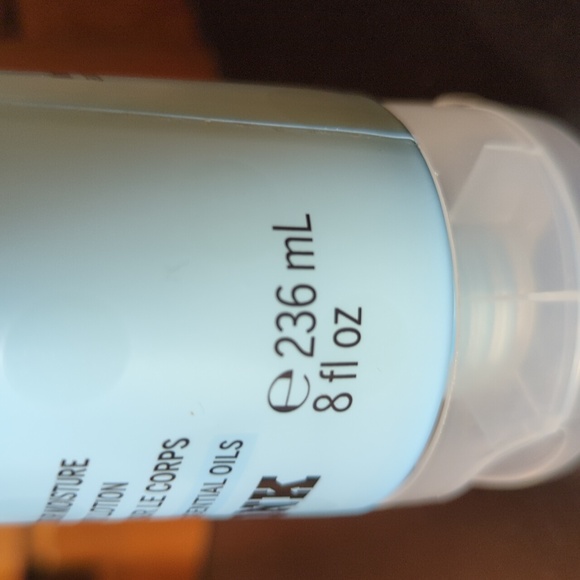 VS Pink Cool & Bright Body Wash Lotion Pear Orchid Orange Lot of 2 NEW NWT Nice - Picture 7 of 11